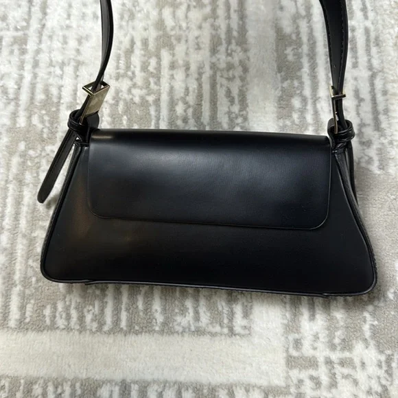 ZARA Minimal Flap Shoulder Bag - Black - Picture 3 of 8